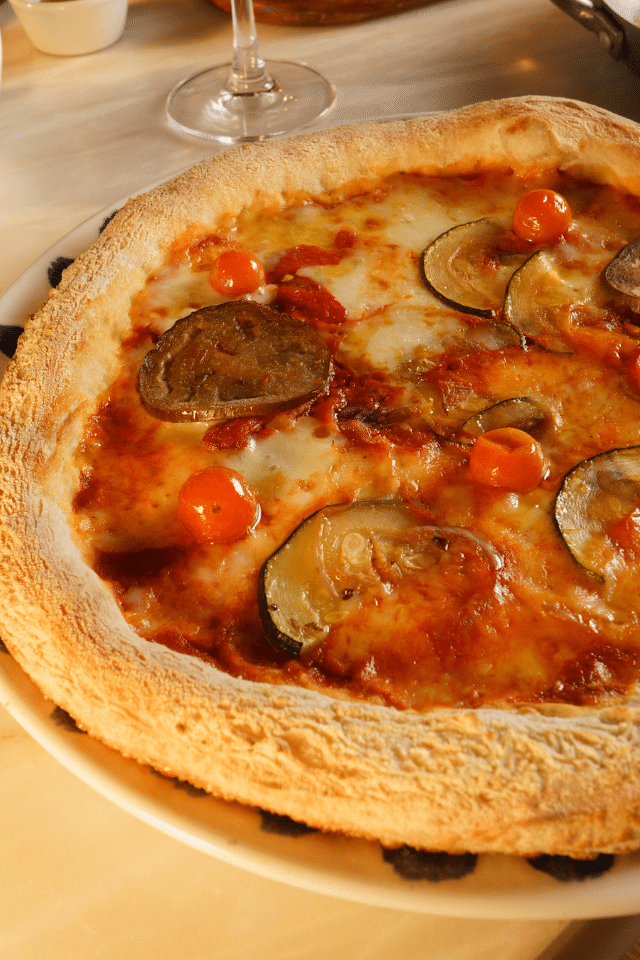Vegetarian Pizza Mercearia Eborim Restaurant in Evora