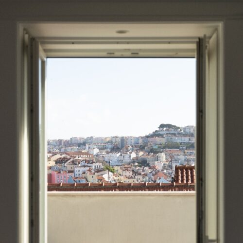 Double room with a View to Lisbon