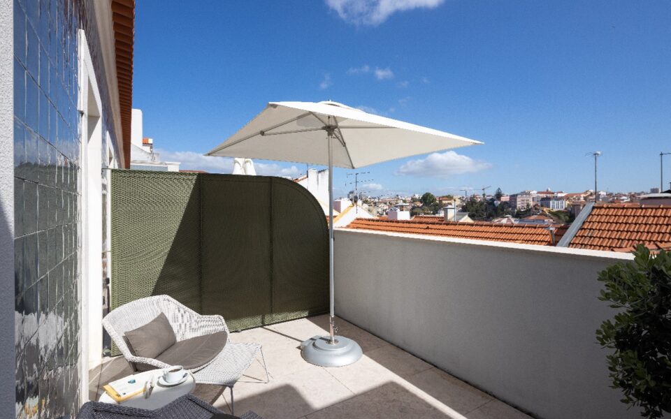 Double room with a View to Lisbon