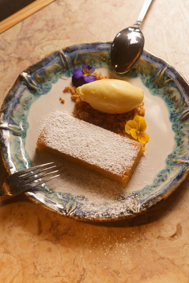 Toucinho de Ceu com Sorbet Mandarina Mensagem Restaurante e Rooftop