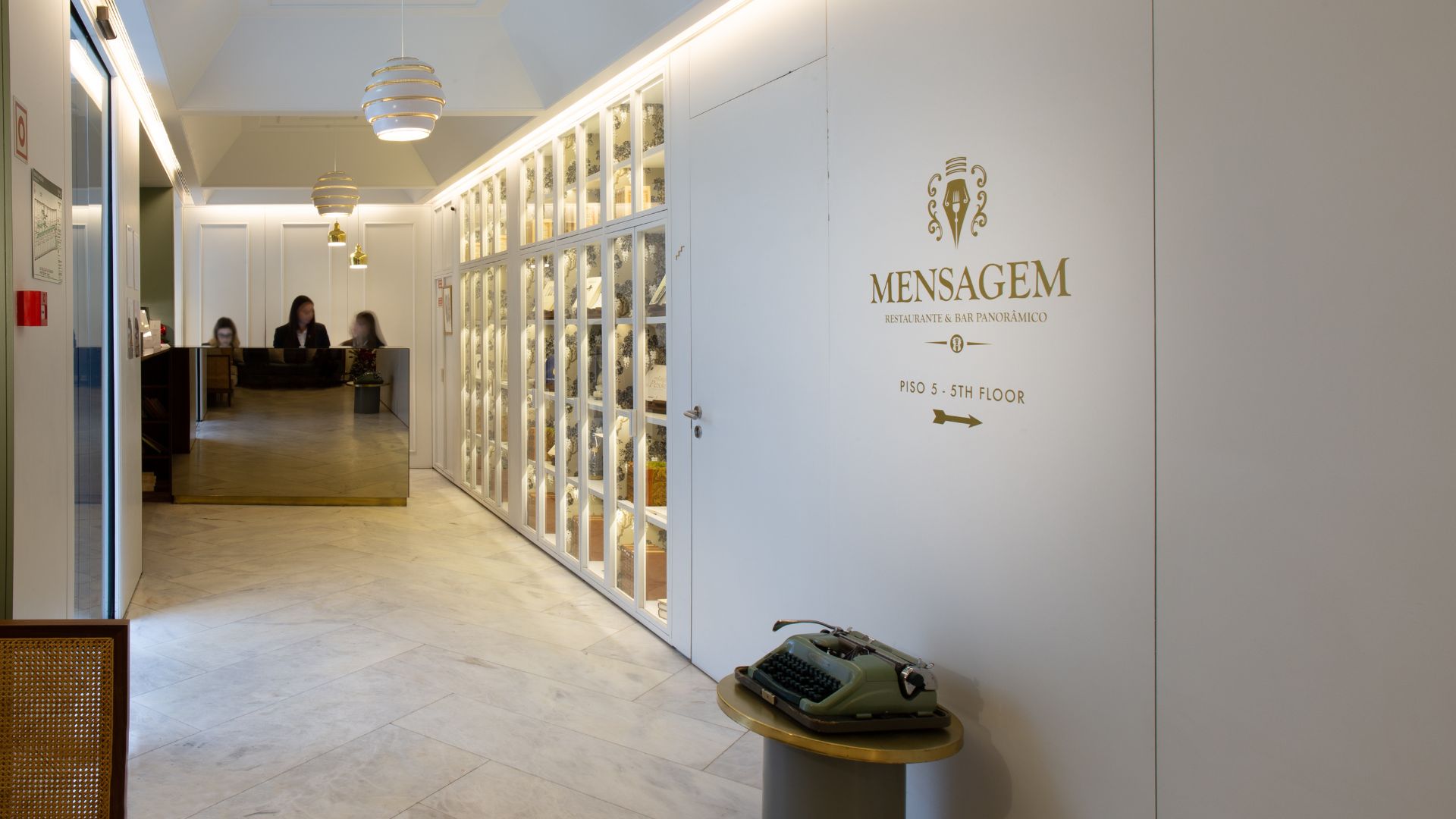 reception Lisboa Pessoa Hotel chiado