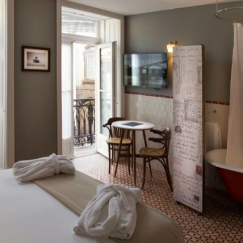 Superior Vintage double room with Classic Bathtub