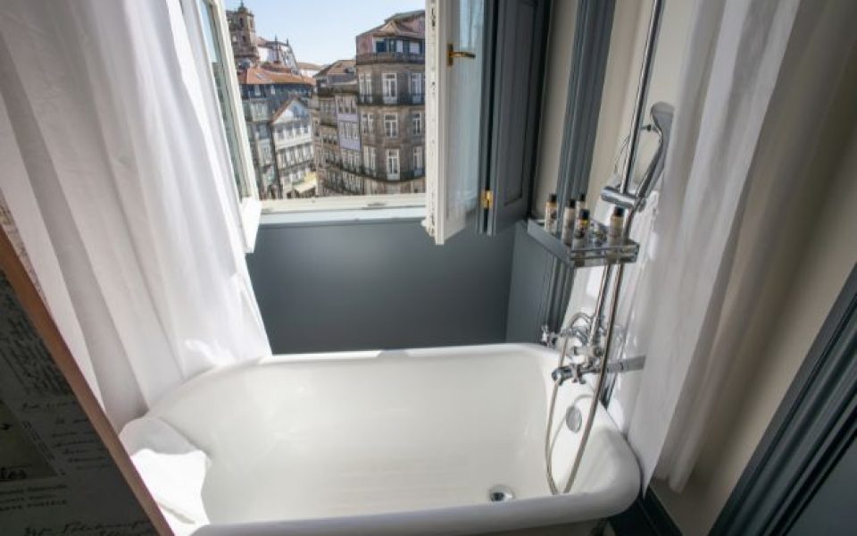 Superior Vintage double room with Classic Bathtub