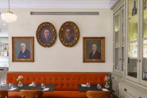 Restaurante Galeria do Largo Lounge