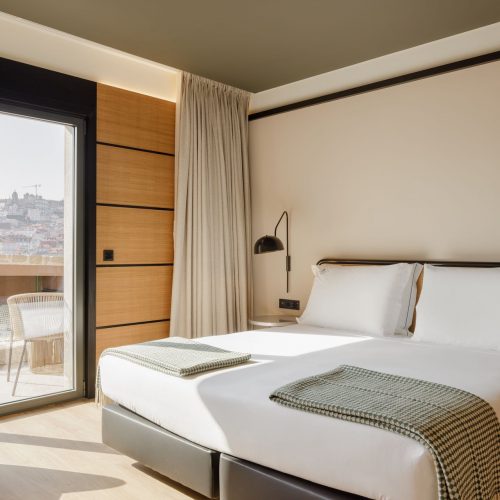 Unique double room