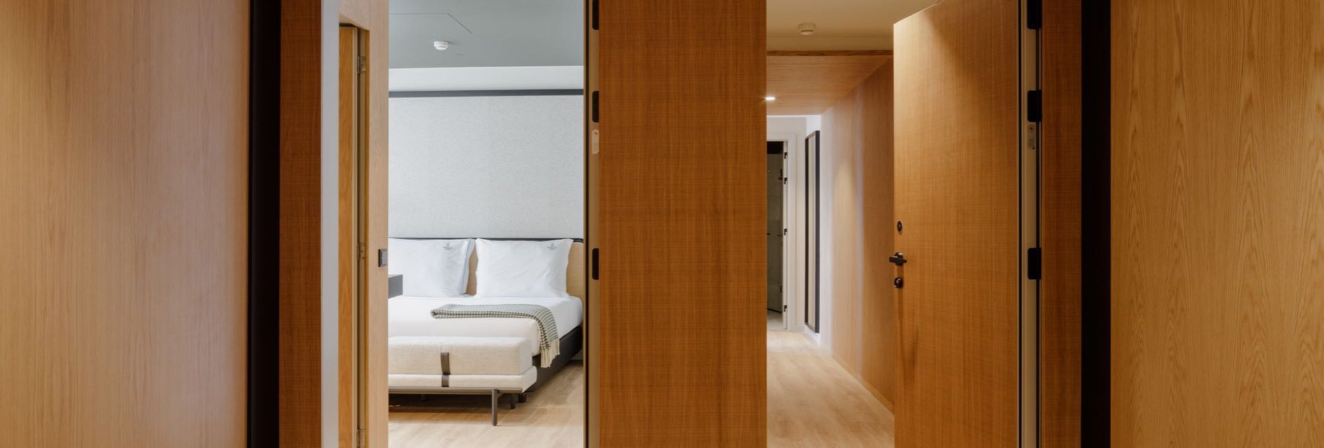 Connecting Rooms