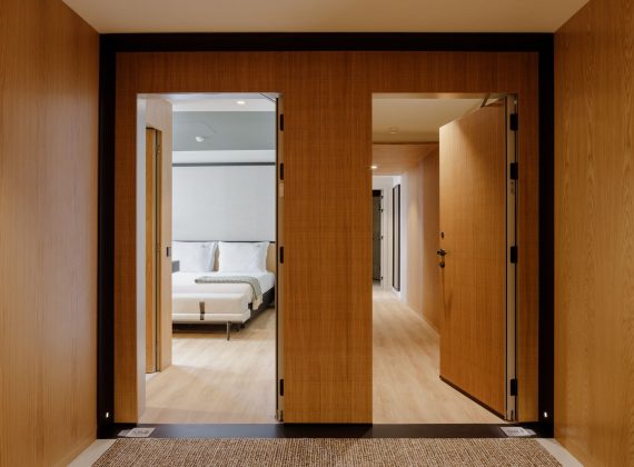 Connecting Rooms