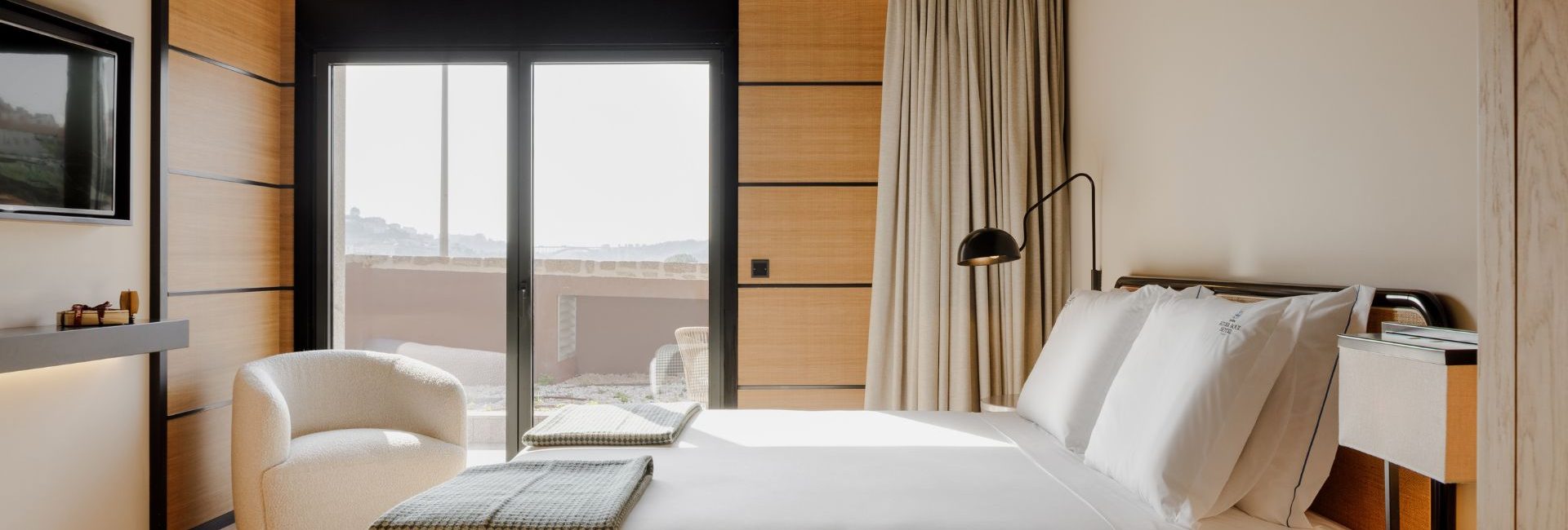 Unique double room