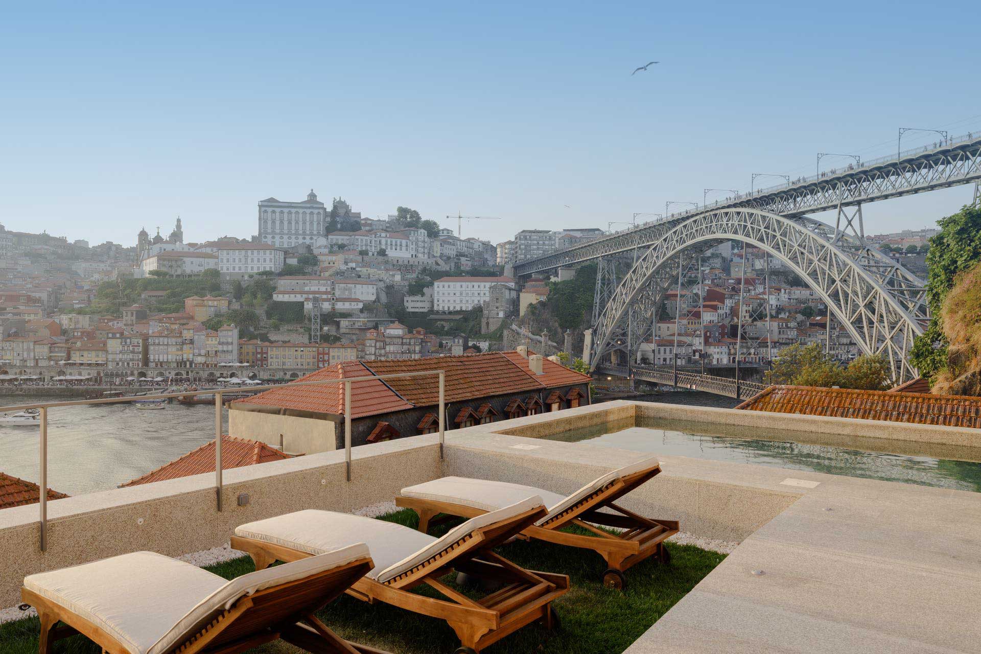 Porto River Soul hotel rooftop with river view