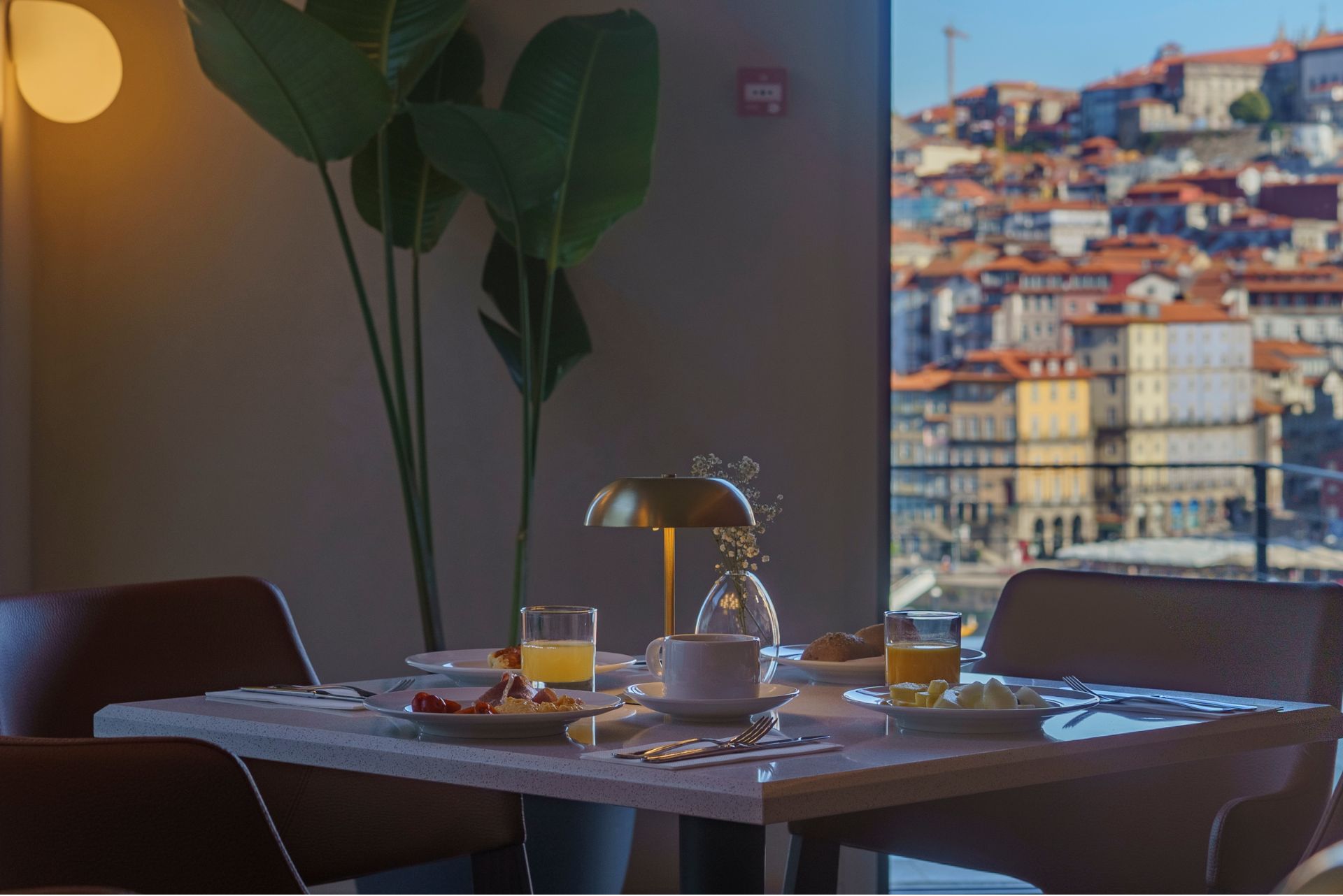 Breakfast with River and Porto View Porto River Soul Hotel