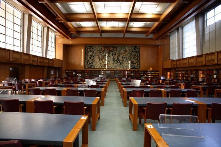 The 7 most beautiful libraries in Lisbon Art and Soul