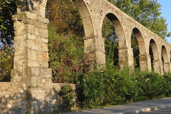 Aqueduto Arcos Sardão
