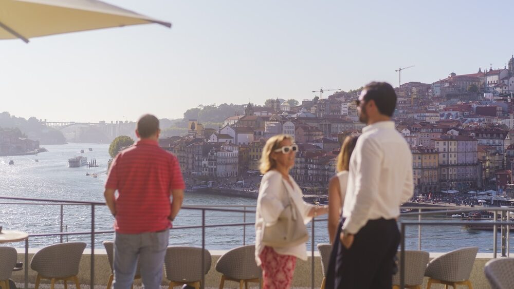 Rabelo Rooftop Restaurant in Porto Gaia